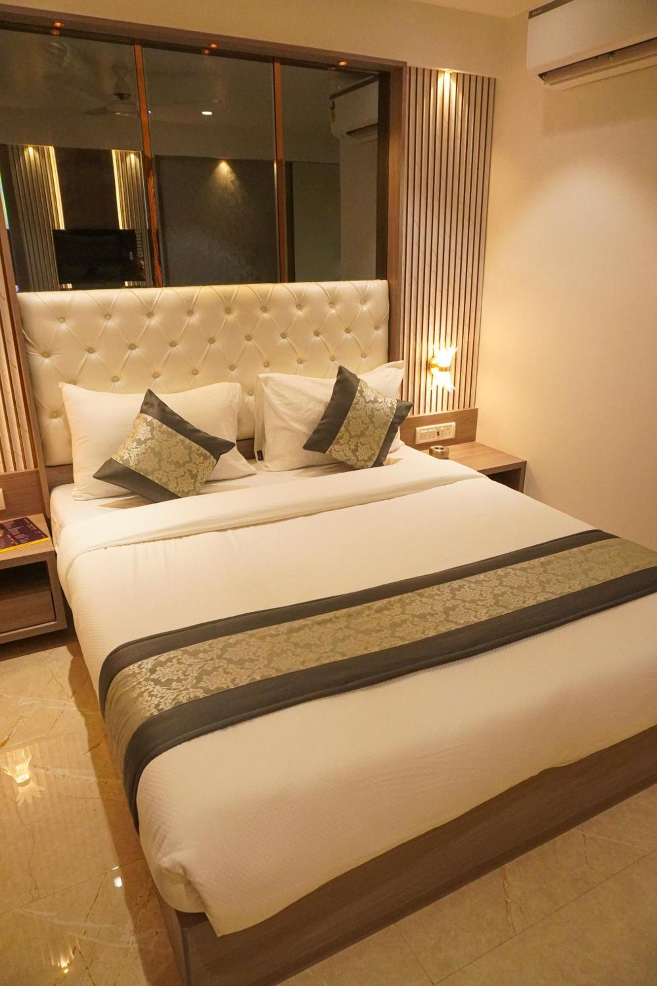 Hotel Spencer-נאווי מומבאי מראה חיצוני תמונה